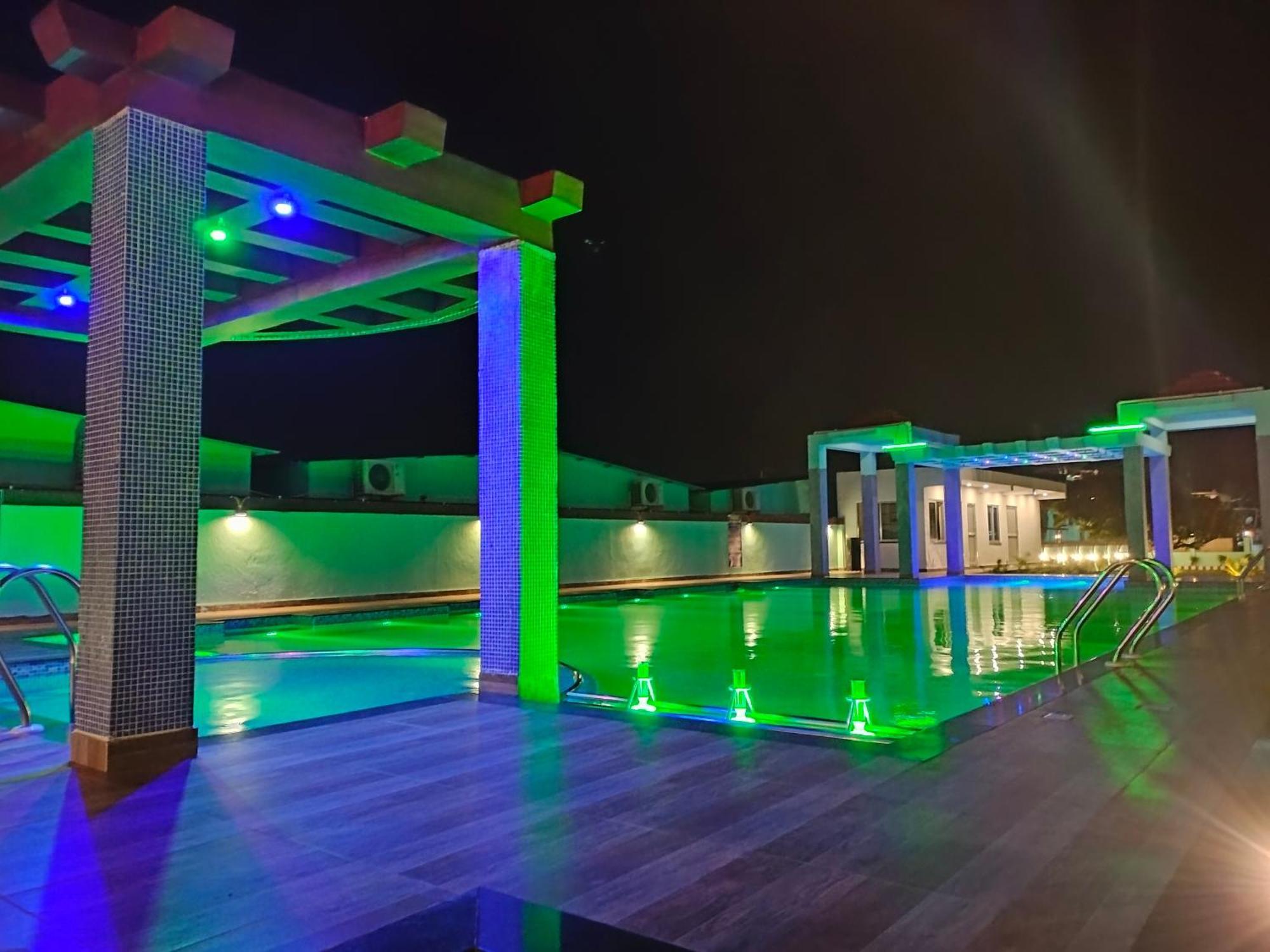 The Triton Beach Resort Mandarmani Buitenkant foto